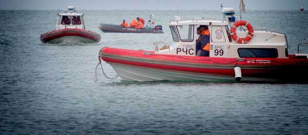 Продолжаются поиски тел погибших в авиакатастрофе Ту-154 в Сочи - Sputnik Грузия