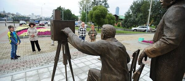 Памятник братьям Люмьер - Sputnik Грузия