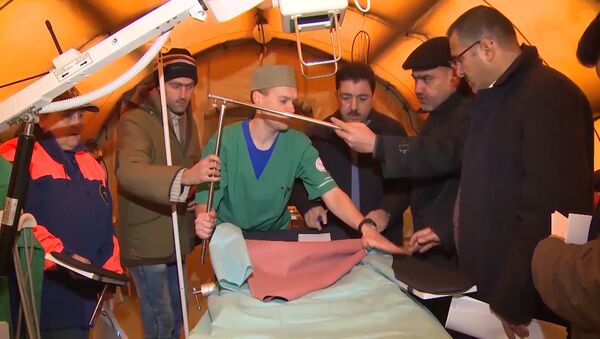 Подарок от России: спасатели передали сирийцам аэромобильный госпиталь - Sputnik Грузия