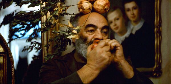 Параджанову исполнилось бы 97: интересные факты из жизни гения Параджанову исполнилось бы 97: интересные факты из жизни гения - Sputnik Грузия