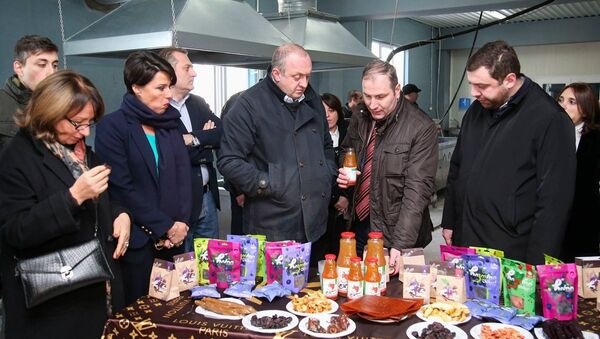 Георгий Маргвелашвили начал кампанию по популяризации грузинской продукции - Sputnik Грузия