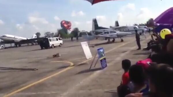 Истребитель разбился во время авиашоу в Тайланде - Sputnik Грузия