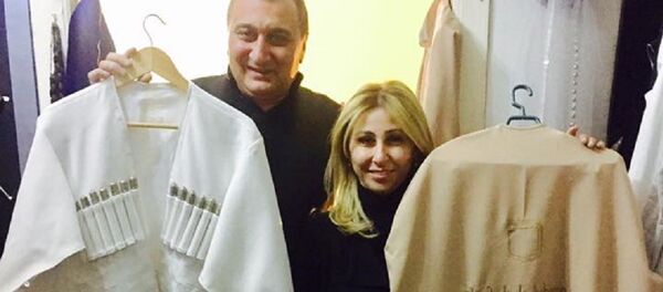 Грузинская чоха для избранного президента США Дональда Трампа - Sputnik Грузия