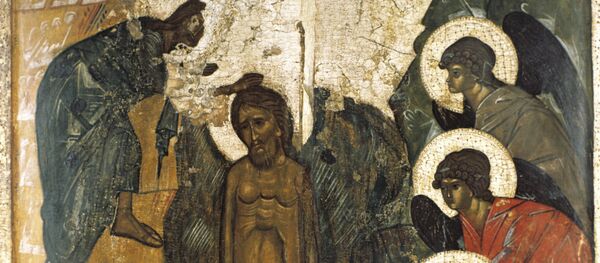 Репродукция иконы Богоявление в Государственном музее древнерусской культуры и искусства имени Андрея Рублева Репродукция иконы Богоявление в Государственном музее древнерусской культуры и искусства имени Андрея Рублева - Sputnik Грузия