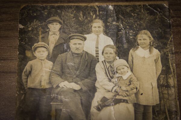 Фотография из семейного альбома Леоноры Кутман Фотография из семейного альбома Леоноры Кутман - Sputnik Грузия