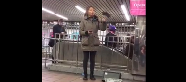 Саломе Катамадзе спела в метро Нью-Йорка - Sputnik Грузия