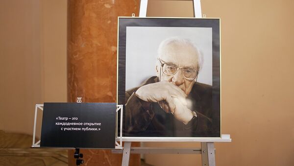 Выставка, посвященная жизни и творчеству оперного режиссера Бориса Покровского - Sputnik Грузия