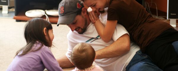 მამა და შვილები მამა და შვილები - Sputnik საქართველო