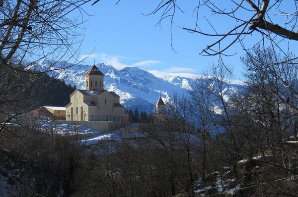 Храм в Местии, Сванети - Sputnik Грузия