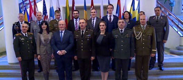 ლევან იზორია ბალტიის თავდაცვის კოლეჯს ეწვია ლევან იზორია ბალტიის თავდაცვის კოლეჯს ეწვია - Sputnik საქართველო