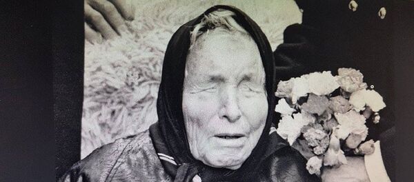 Фото предсказательницы Ванги на экране компьютера - Sputnik Грузия