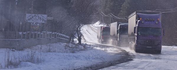 სატვირთო ავტომობილები მთებში სატვირთო ავტომობილები მთებში - Sputnik საქართველო
