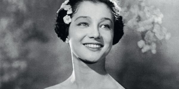 С добрейшим утром: балерина Екатерина Максимова - главное танцевать, и неважно где - Sputnik Грузия