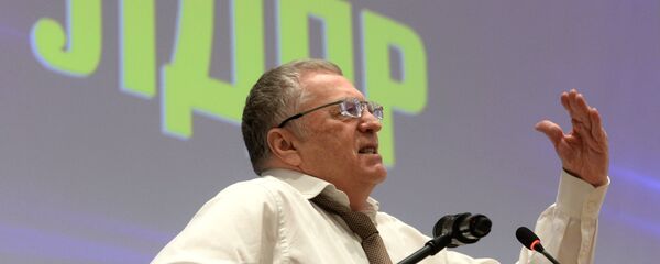 Лидер ЛДПР Владимир Жириновский выступает во время 30-го съезда партии - Sputnik Грузия