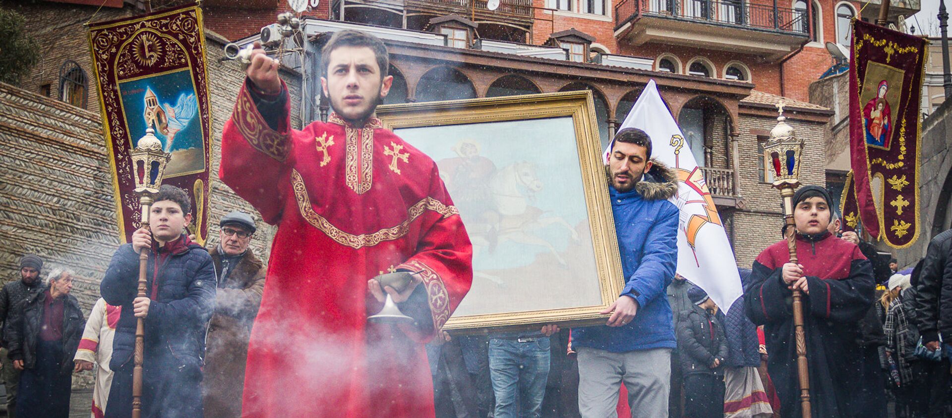 Армянский праздник всех влюбленных - шествие в День Святого Саркиса - Sputnik Грузия, 1920, 29.01.2021