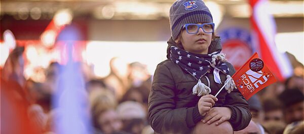 რუსთავი 2-ის მხარდამჭერი აქცია რუსთავი 2-ის მხარდამჭერი აქცია - Sputnik საქართველო