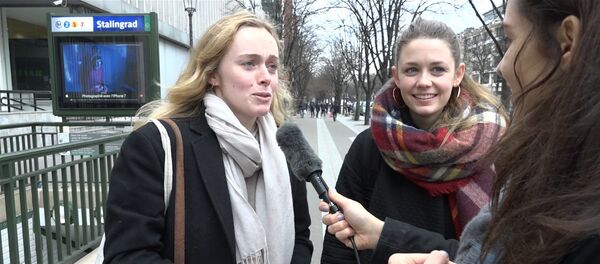 Парижан опросили о названии станции метро Сталинград в их городе - Sputnik Грузия