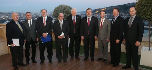 გიორგი კვირიკაშვილი ამერიკელ კონგრესმენებს შეხვდა გიორგი კვირიკაშვილი ამერიკელ კონგრესმენებს შეხვდა - Sputnik საქართველო