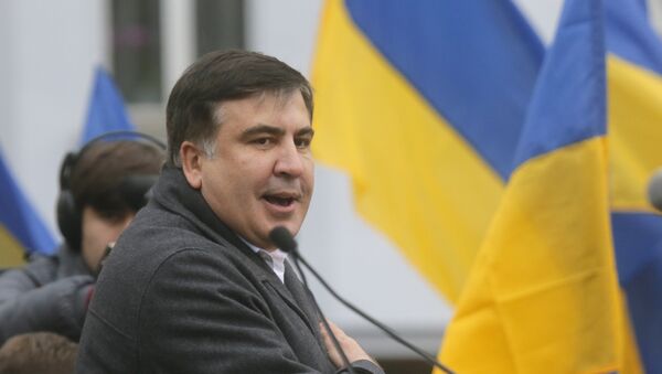 Бывший президент Грузии Михаил Саакашвили выступает в Киеве перед своими сторонниками - Sputnik Грузия
