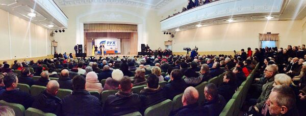 Лидер партии Рух Новых Сил Михаил Саакашвили на встрече с однопартийцами - Sputnik Грузия