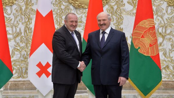 Президент Грузии Георгий Маргвелашвили и президент Беларуси Александр Лукашенко - Sputnik Грузия