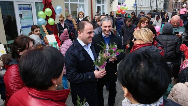 Мэр Тбилиси Давид Нармания на праздновании Дня матери - Sputnik Грузия