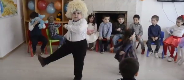 Юный танцор - Sputnik Грузия