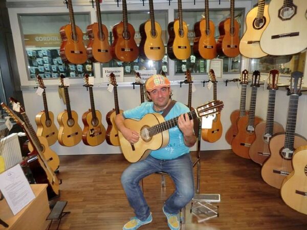 ხვიჩა მაღლაკელიძე ხვიჩა მაღლაკელიძე - Sputnik საქართველო