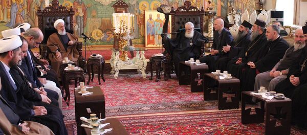 Патриарх Грузии Илия II принял духовного лидера Тегерана - Sputnik Грузия