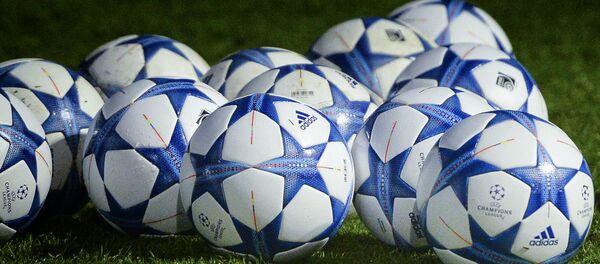 Футбольный мяч. Чемпионат Голландии - Sputnik Грузия