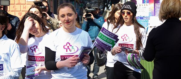 თბილისში აქცია პაციენტის უფლებების ცხელი ხაზი გაიმართა თბილისში აქცია პაციენტის უფლებების ცხელი ხაზი გაიმართა - Sputnik საქართველო