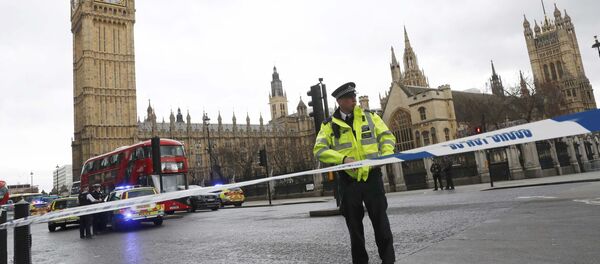 Полиция закрывает площадь у Парламента после стрельбы в Лондоне - Sputnik Грузия