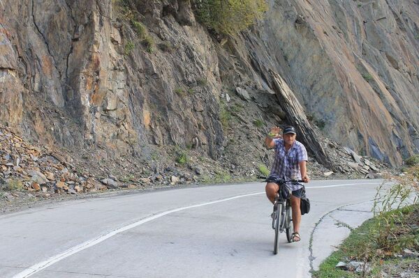 Велопутешественник Нодар Беридзе Велопутешественник Нодар Беридзе - Sputnik საქართველო