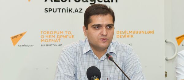 Эльхан Шахиноглу, политолог, руководитель аналитического центра Атлас - Sputnik Грузия