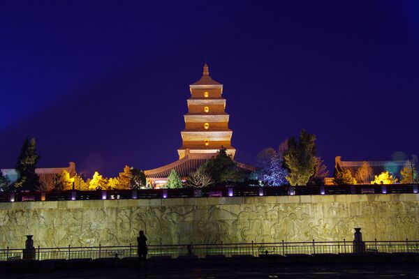 Пагода Даян перед Часом Земли в Сиане, провинция Шэньси, Китай - Sputnik Грузия