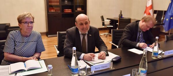 ევროსაბჭოს საპარლამენტო ასამბლეის თანამომხსენებლები საქართველოში ვითარებას სწავლობენ - Sputnik საქართველო