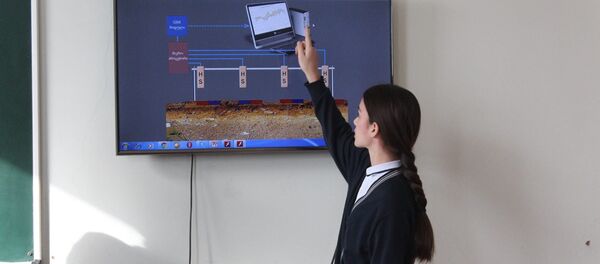 Презентация грузинских школьников  - Sputnik Грузия