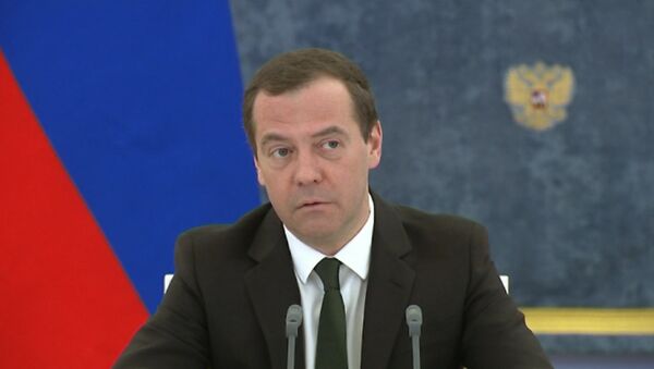 Медведев отчитал Ткачева за опоздание - Sputnik Грузия