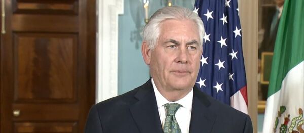 Тиллерсон призвал РФ подумать о поддержке Асада Тиллерсон призвал РФ подумать о поддержке Асада - Sputnik Грузия