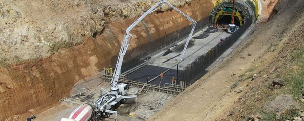 Строительство железной дороги Баку-Тбилиси-Карс, фото из архива - Sputnik Грузия