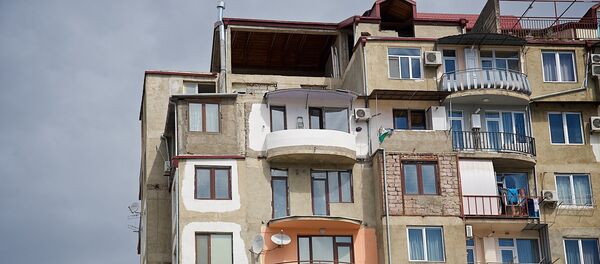 მიშენებები დედაქალაქის კორპუსებზე - Sputnik საქართველო