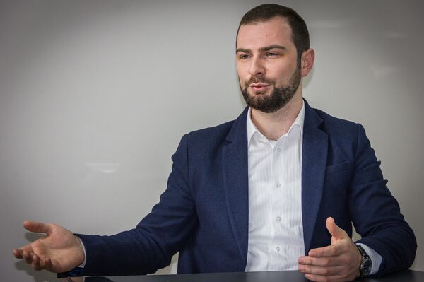 Выпускник Кавказского университета Гергий Букия Выпускник Кавказского университета Гергий Букия - Sputnik Грузия