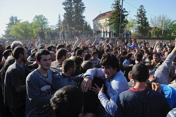 Игра в лело в селе Шухути Игра в лело в селе Шухути - Sputnik Грузия