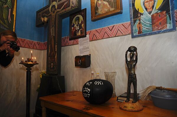 Перед началом игры Лело в селе Шухути Перед началом игры Лело в селе Шухути - Sputnik Грузия