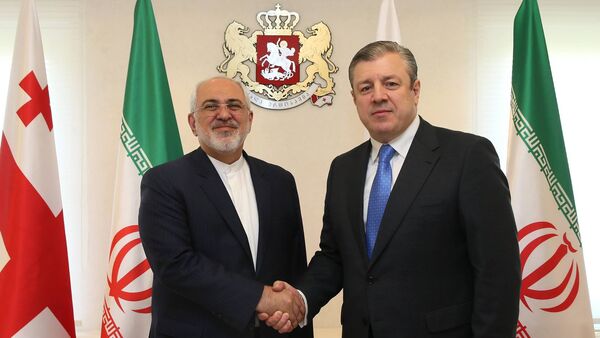 Министр иностранных дел Ирана Мохаммад Джавад Зариф и премьер Грузии Георгий Квирикашвили - Sputnik Грузия