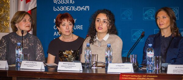 პრეს-კონფერენცია ფესტივალ აღდგომიდან-ამაღლებამდე დაწყების წინ პრეს-კონფერენცია ფესტივალ აღდგომიდან-ამაღლებამდე დაწყების წინ - Sputnik საქართველო