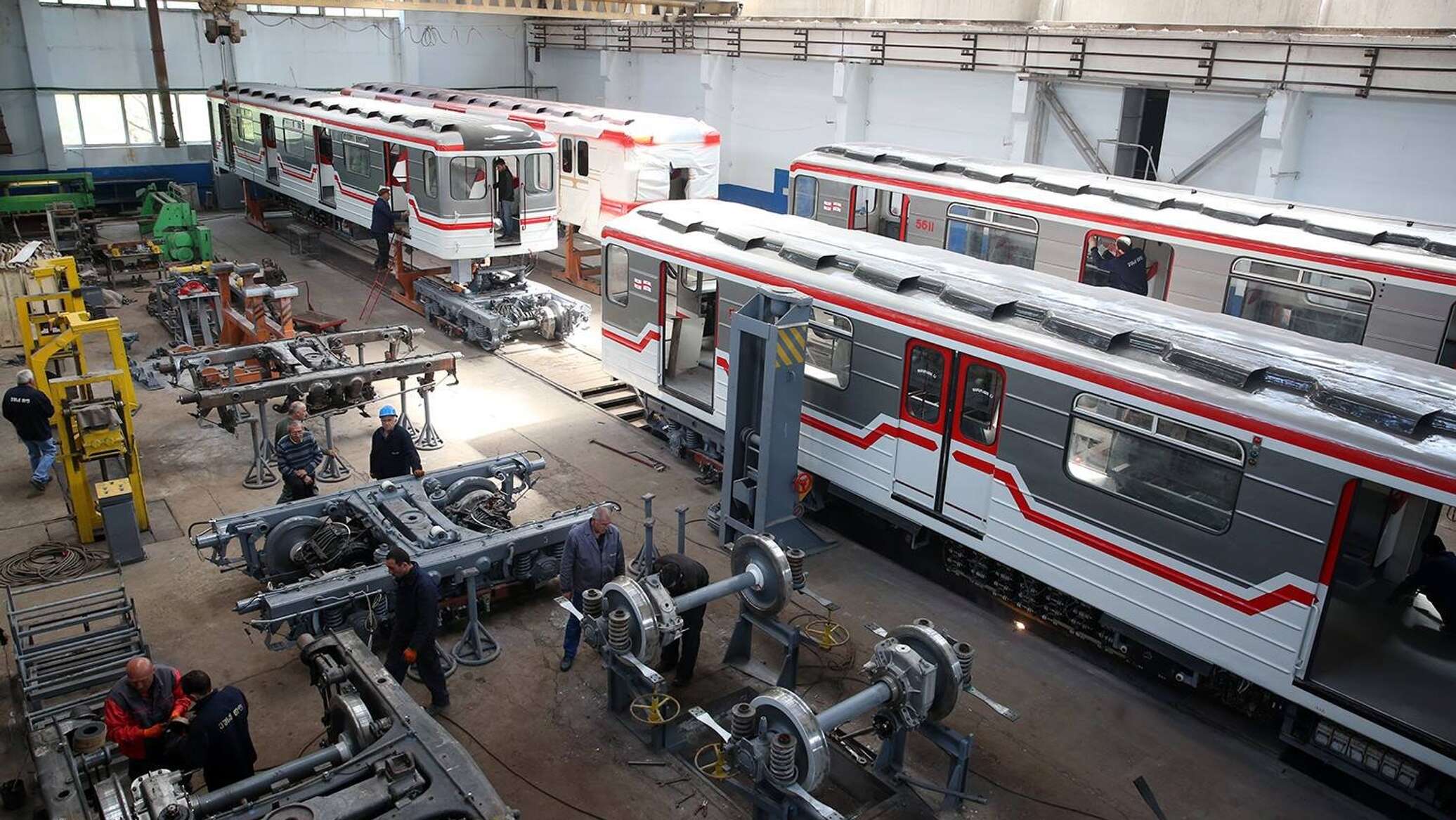 ჩხრეკა ვაგონსარემონტო ქარხანაში: პროკურატურა დიდი ოდენობით თანხის გაფლანგვის საქმეს იძიებს