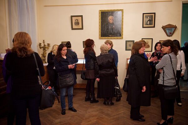 Одна из комнат в Доме-музее дворян Смирновых Одна из комнат в Доме-музее дворян Смирновых - Sputnik Грузия