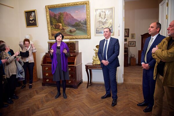 Одна из комнат в Доме-музее дворян Смирновых Одна из комнат в Доме-музее дворян Смирновых - Sputnik Грузия