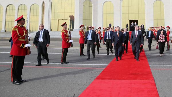 Премьер Грузии Георгий Квирикашвили проводил своего венгенрского коллегу Виктора Орбана - Sputnik Грузия